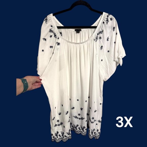 New Directions Blouse w/Embroidery Detail White 3X EUC - Picture 1 of 8
